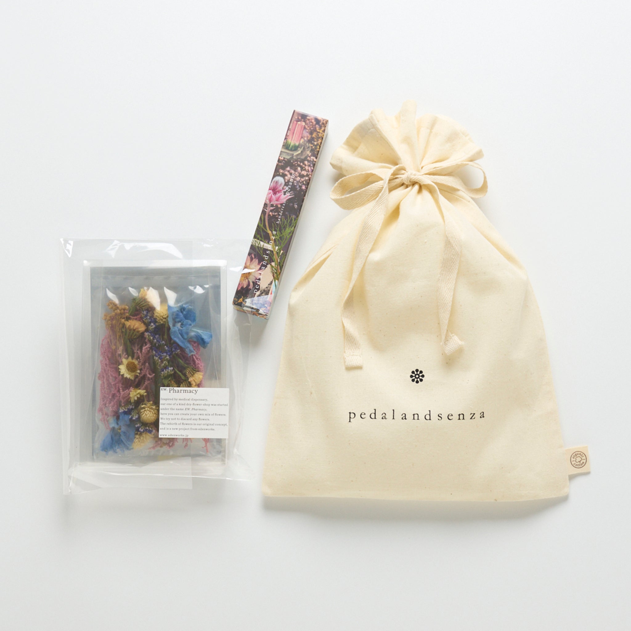 hand cream & post flower gift set〈pesante〉 – pedal_and_senza